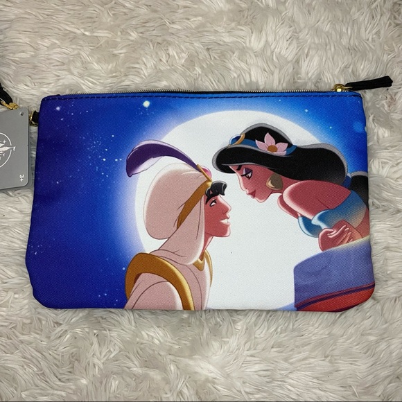 Disney Parks Aladdin Wishables and Wristlet - Picture 9 of 13